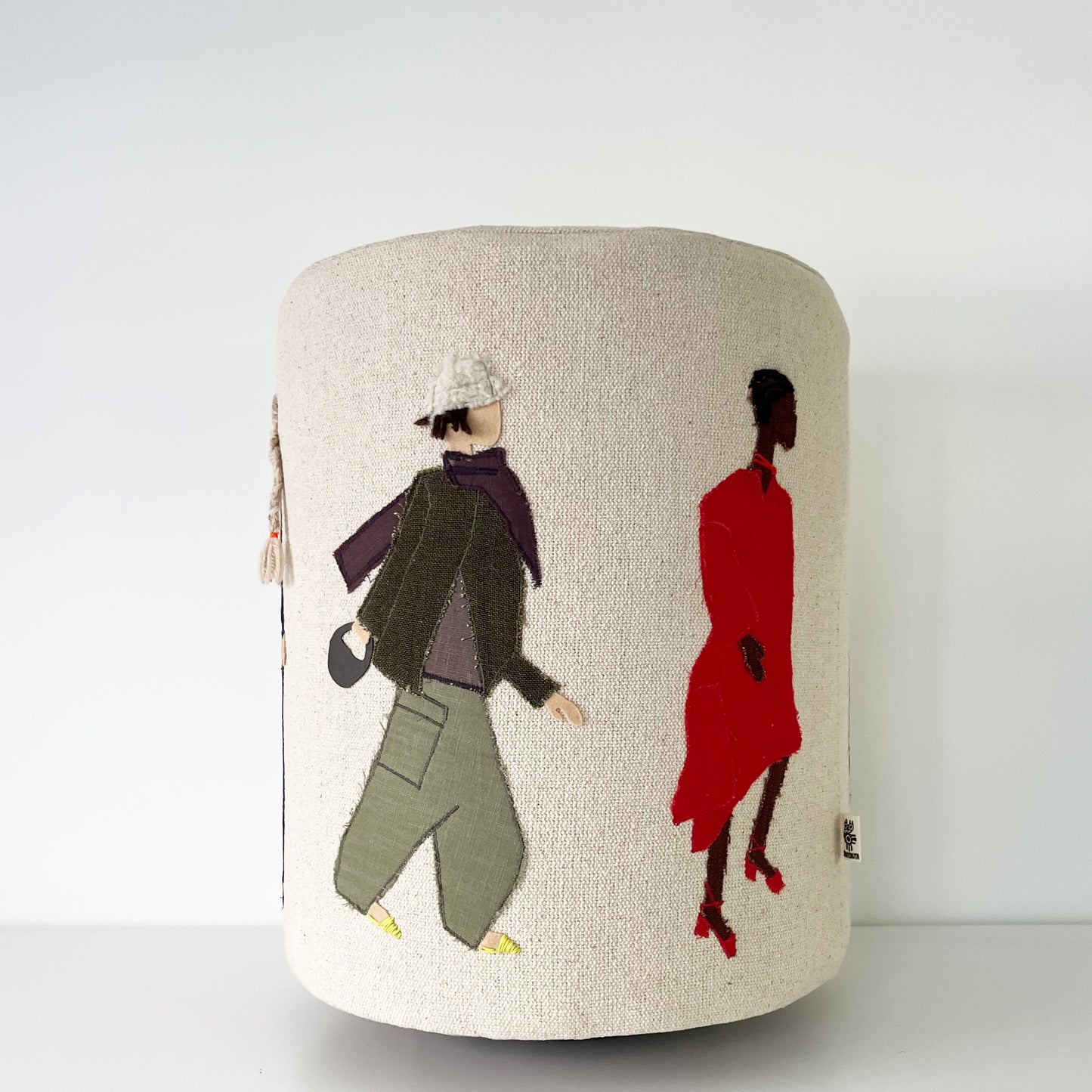 Parade pouf / Fashion show